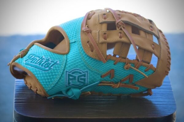 13 Pro-Select Fastpitch First Base RHT