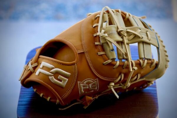 13.5 Pro-Select First Base RHT