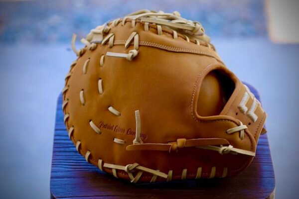 13.5 Pro-Select First Base RHT - Image 2