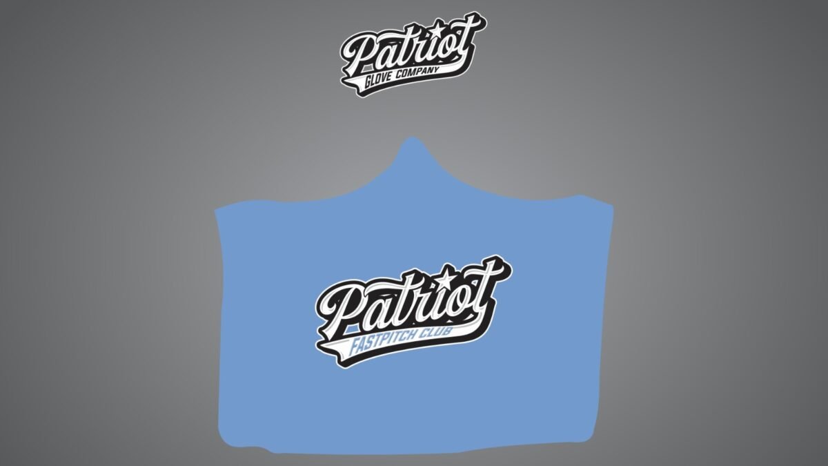 Plush Fan Blanket (hooded)
